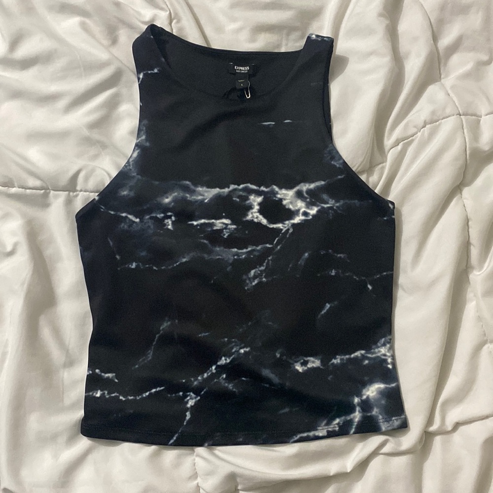 NWT Express Body Contour High Crew Neck Tank Top